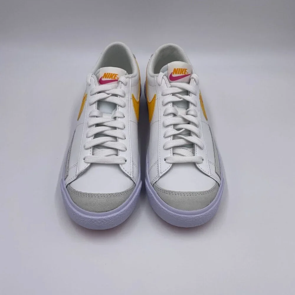Nike Blazer Low 77' White / Gold Womens Shoes